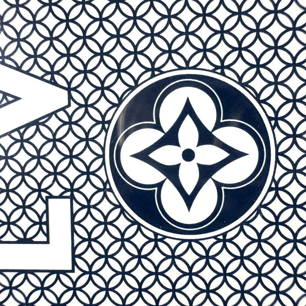 Louis Vuitton King of Spades Playing Card in Plastic Case with Microchip NWOT - Picture 7 of 11